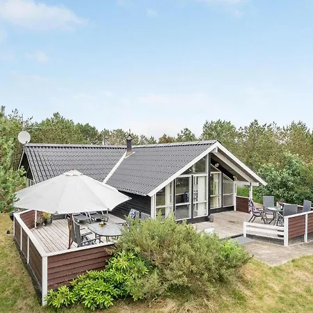 別荘 Cozy Home In Hvide Sande With Sauna Bjerregård