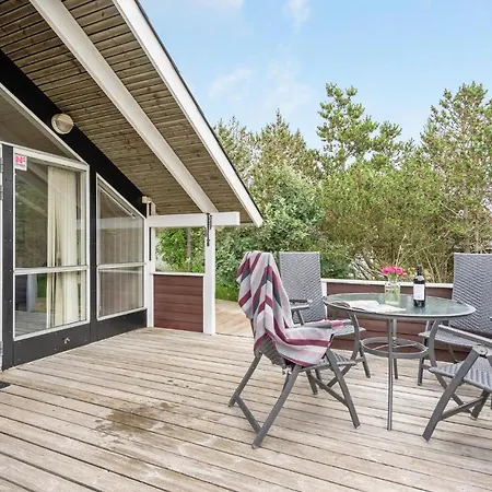 3 Bedroom In Hvide Sande Holiday home Bjerregard