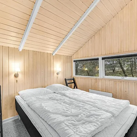 別荘 Cozy Home In Hvide Sande With Sauna